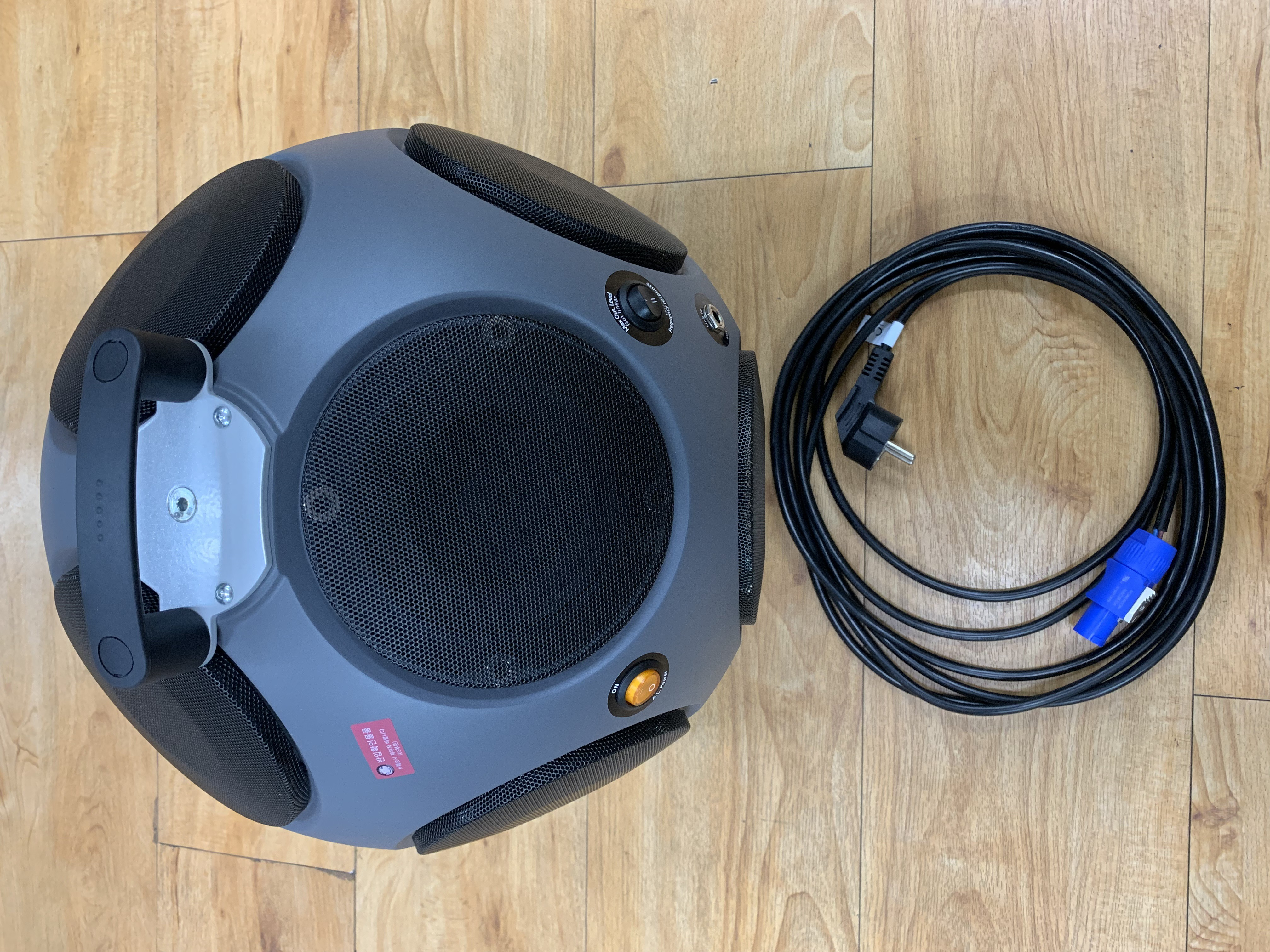 01dB LS02 무지향성 스피커